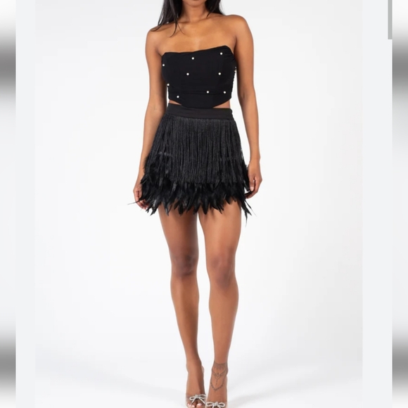 La' Ros feather fringe skirt Sm - Picture 10 of 10